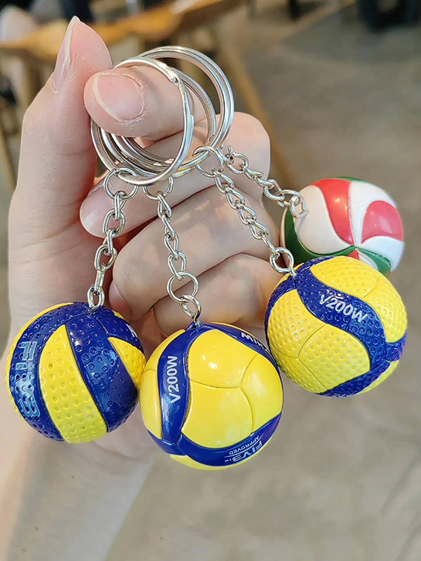 Men'S Volleyball Accessories - 1個入り カジュアルストリートスタイル PVCバレーボールキーホルダー、ビジネスバレーボールギフト、ビーチボールスポーツギフト、男女兼用カーアクセサリー、キュートゴスY2K