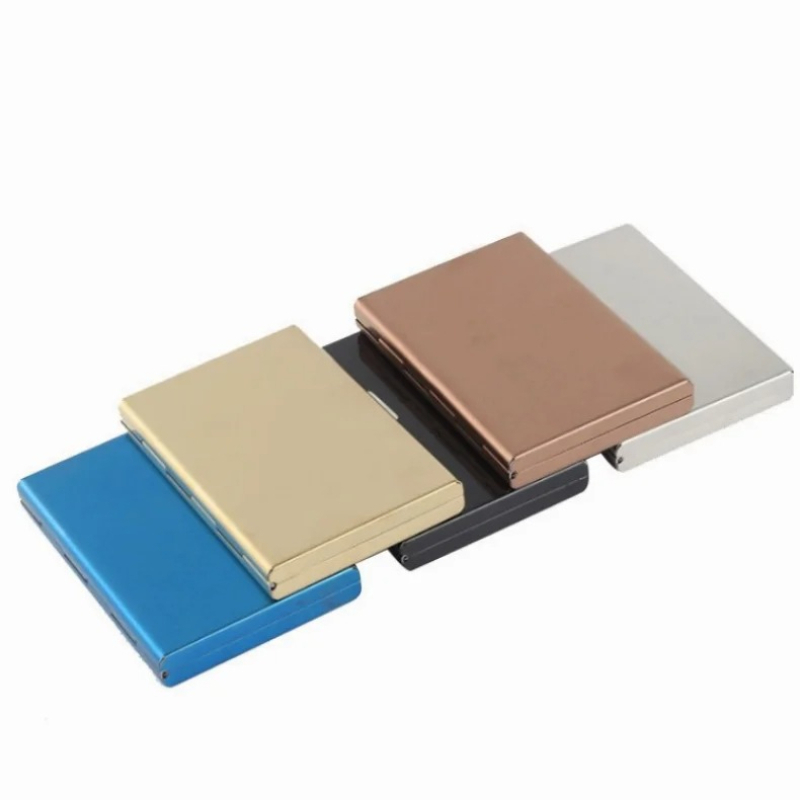 RFID ビジネスカードホルダー カードウォレット アルミニ - Card Case Minimalist のレビューと価格