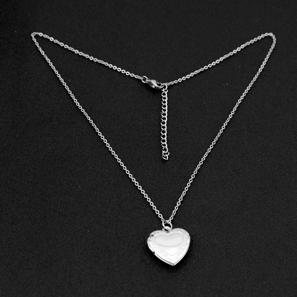 女性と男性のためのハート型ペンダント、光沢のあるジュエリーロ - Men Accessories Locket のレビューと価格